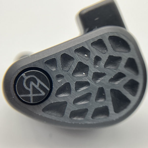 イヤホン 64 AUDIO 【中古】U18s 【64A-8649】【秋葉原】 – e☆イヤホン