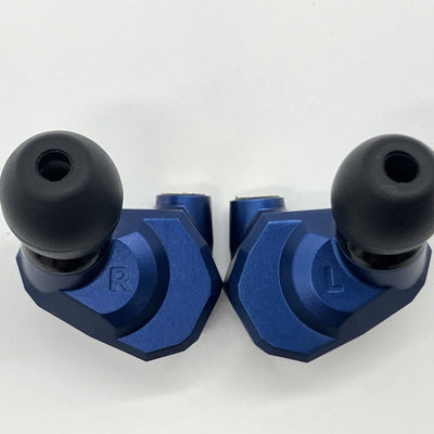 【中古】Mammoth 【CAM-5584】(ケーブル欠品)【秋葉原】