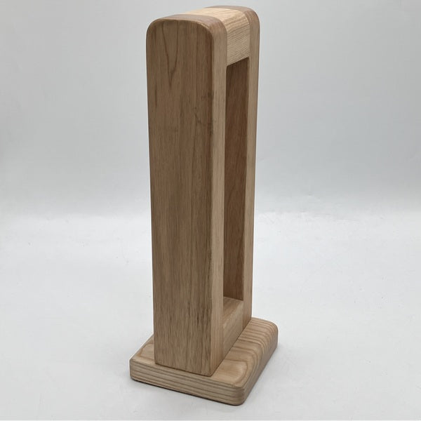 天然木イヤースピーカースタンド「 STAX HPS-2 」2個　使用品と未使用品 STAX HPS-2 Natural Wood Headphone Stand — Stax