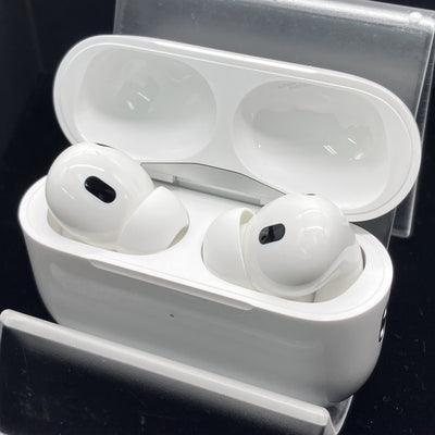 【中古】MagSafe充電ケース(USB-C)付きAirPods Pro(第2世代) MTJV3JA【日本橋】
