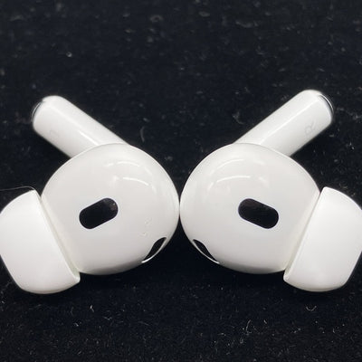 【中古】MagSafe充電ケース(USB-C)付きAirPods Pro(第2世代) MTJV3JA【日本橋】