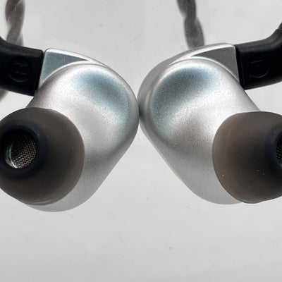 【中古】S08 Silver【秋葉原】