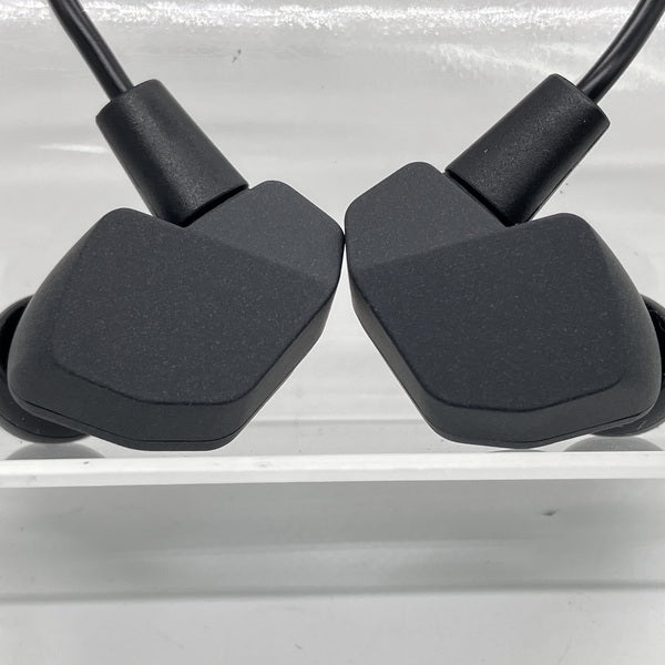 新品 未開封】 final A3000 有線 マットブラック イヤホン final 通販