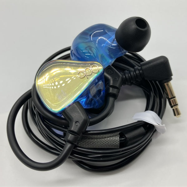 【新品同様,外箱凹み等あり】qdc FRONTIER Aquamarine 新品同様,外箱凹み等あり】qdc FRONTIER Aquamarine （【中古