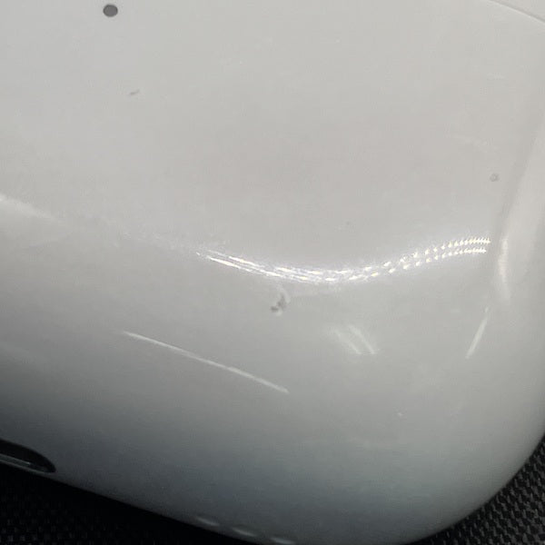 【中古】MagSafe充電ケース(USB-C)付きAirPods Pro(第2世代) MTJV3JA【名古屋】