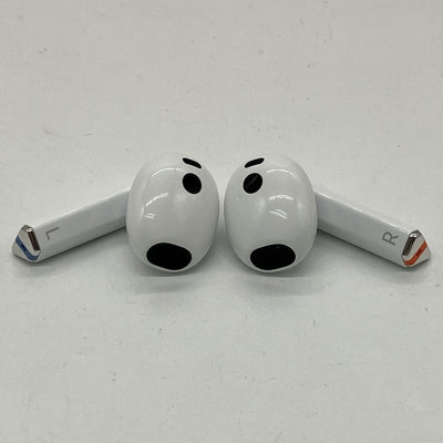 【中古】Galaxy Buds3 ホワイト 【SM-R530NZWAXJP】【秋葉原】