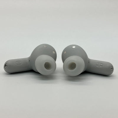 【中古】LIVE BEAM 3 シルバー【JBLLIVEBEAM3SIL】【秋葉原】