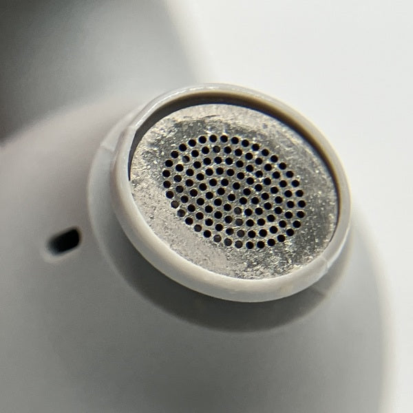 【中古】LIVE BEAM 3 シルバー【JBLLIVEBEAM3SIL】【秋葉原】