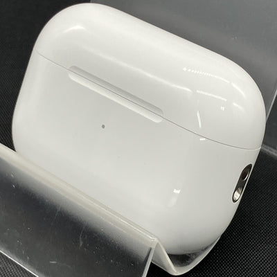 【中古】MagSafe充電ケース(USB-C)付きAirPods Pro(第2世代) MTJV3JA【秋葉原】