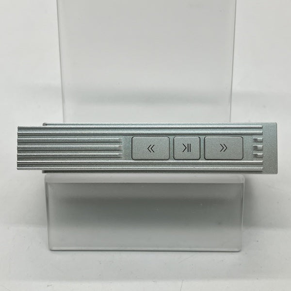 【中古】UA6 Silver【秋葉原】
