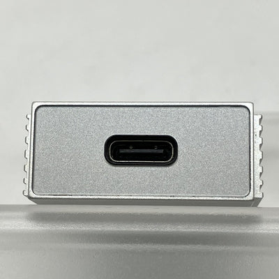 【中古】UA6 Silver【秋葉原】