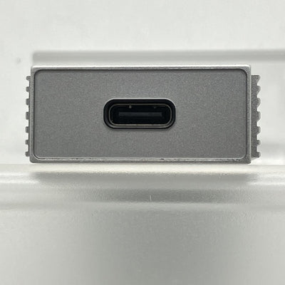 【中古】UA6 Silver【秋葉原】