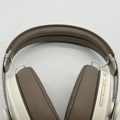 【中古】MOMENTUM Wireless ノイズキャンセルヘッドホン Sandy White 【M3AEBTXL SANDY WHITE】【日本橋】