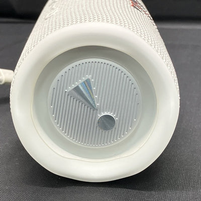【中古】FLIP6 ホワイト【JBLFLIP6WHT】【秋葉原】