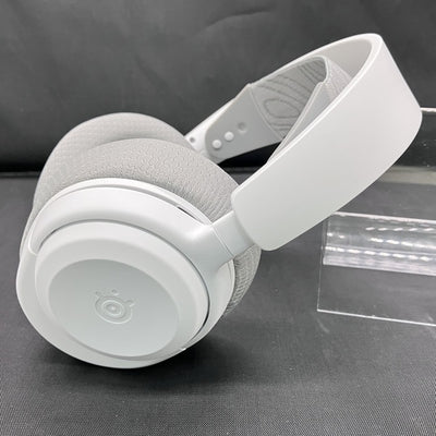 【中古】Arctis Nova 3P Wireless ホワイト【日本橋】