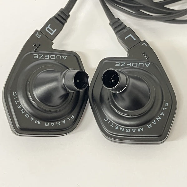 【中古】iSINE 10 Lightning & standard cable【秋葉原】