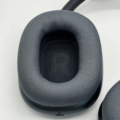 【中古】AirPods Max(USB-C) MWW43ZA/A ミッドナイト【秋葉原】