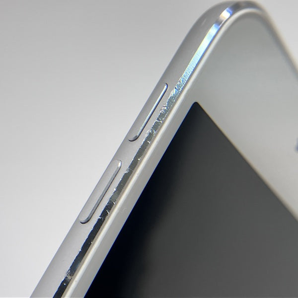 【中古】iPod touch 6G( 16GB)【秋葉原】