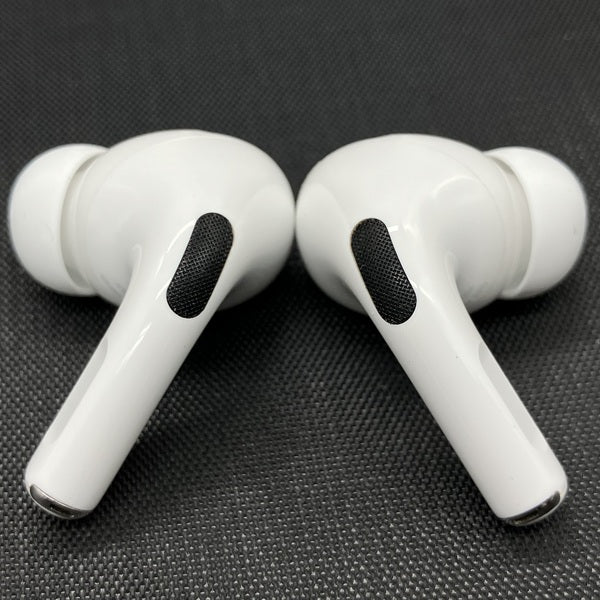 【中古】MagSafe充電ケース(USB-C)付きAirPods Pro(第2世代) MTJV3JA【秋葉原】