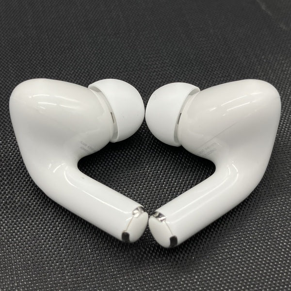 【中古】MagSafe充電ケース(USB-C)付きAirPods Pro(第2世代) MTJV3JA【秋葉原】