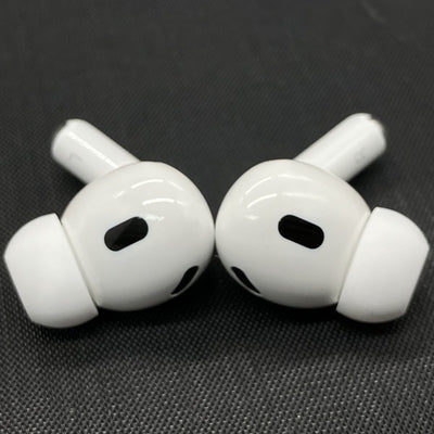 【中古】MagSafe充電ケース(USB-C)付きAirPods Pro(第2世代) MTJV3JA【秋葉原】