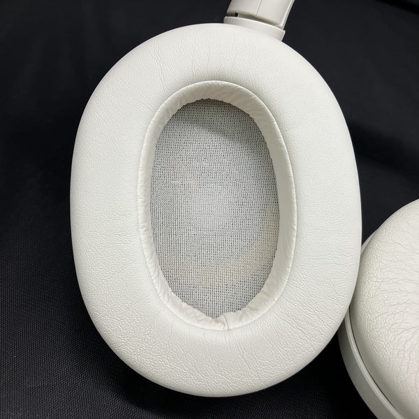 【中古】ULT WEAR オフホワイト 【WH-ULT900N WC】【秋葉原】