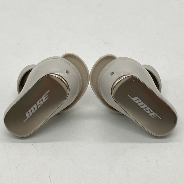 【中古】QuietComfort Ultra Earbuds White Smoke【秋葉原】