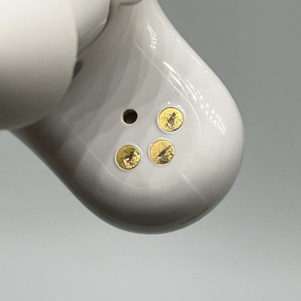 【中古】QuietComfort Ultra Earbuds White Smoke【秋葉原】