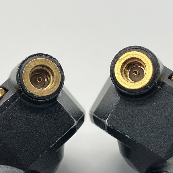 【中古】ANDROMEDA Special Edition Gold 【CAM-5355】（ケーブル欠品）【秋葉原】