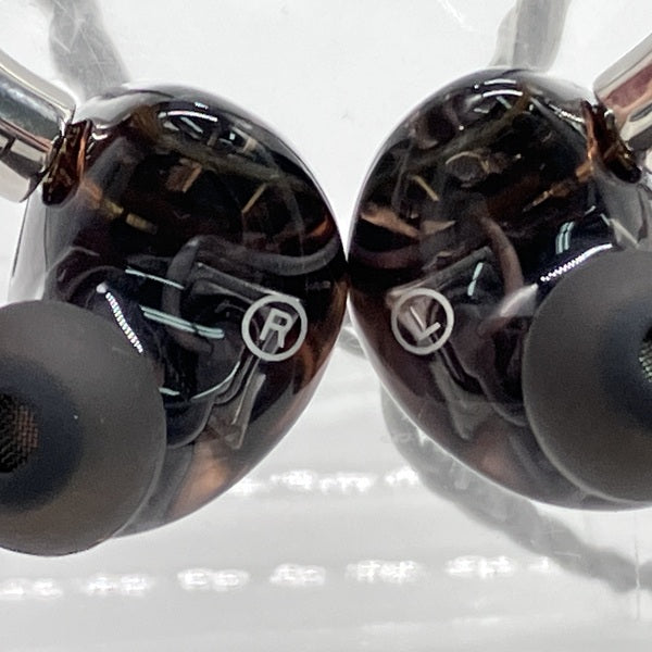 【中古】FA19 【FIO-IEM-FA19-B】【秋葉原】