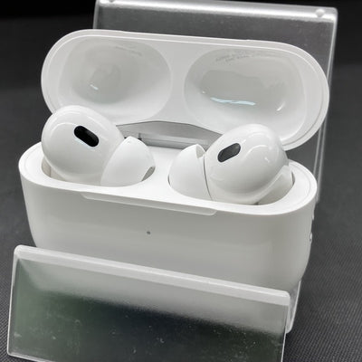 【中古】MagSafe充電ケース(USB-C)付きAirPods Pro(第2世代) MTJV3JA【仙台】