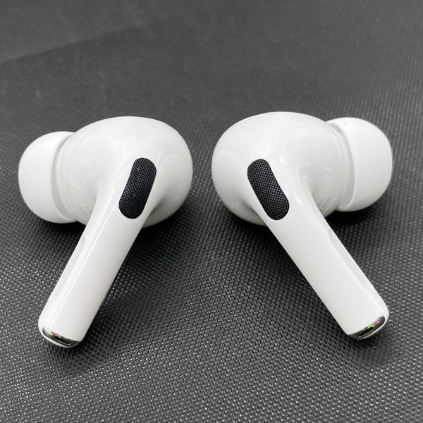 【中古】MagSafe充電ケース(USB-C)付きAirPods Pro(第2世代) MTJV3JA【仙台】