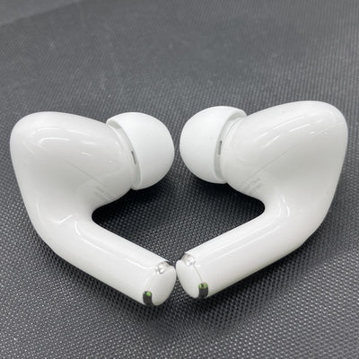 【中古】MagSafe充電ケース(USB-C)付きAirPods Pro(第2世代) MTJV3JA【仙台】