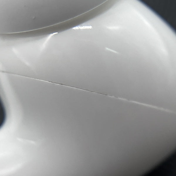 【中古】MagSafe充電ケース(USB-C)付きAirPods Pro(第2世代) MTJV3JA【仙台】