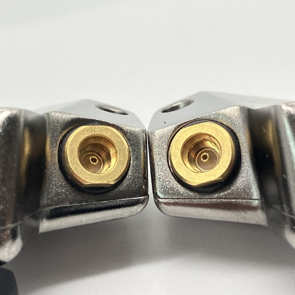 【中古】B2 【FI-B2BSSD】(ケーブル欠品)【秋葉原】