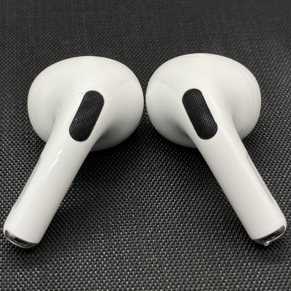 【中古】MagSafe充電ケース(USB-C)付きAirPods Pro(第2世代) MTJV3JA【秋葉原】