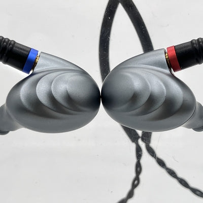 【中古】F9PRO 【FIO-IEMF9P-T】【日本橋】