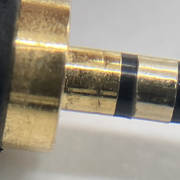 【中古】F9PRO 【FIO-IEMF9P-T】【日本橋】