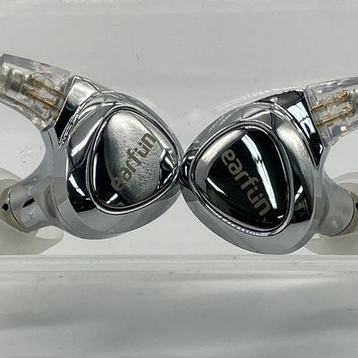 【中古】EarFun EH100【秋葉原】