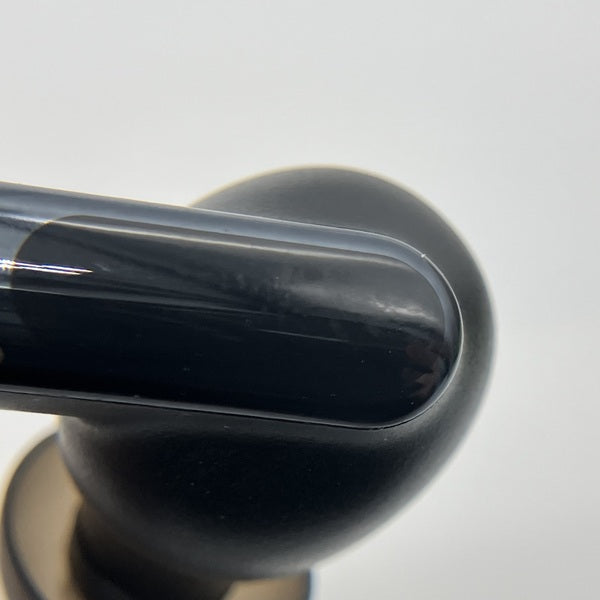 【中古】LIVE BEAM 3 ブラック【JBLLIVEBEAM3BLK】【秋葉原】