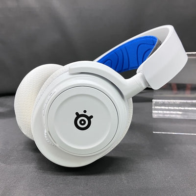 【中古】Arctis Nova 7P Wireless White 【61561J】【秋葉原】