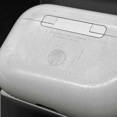 【中古】MagSafe充電ケース(USB-C)付きAirPods Pro(第2世代) MTJV3JA【仙台】