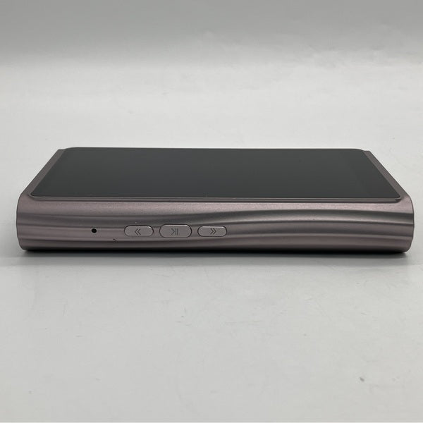 【中古】M7 チタニウム【名古屋】