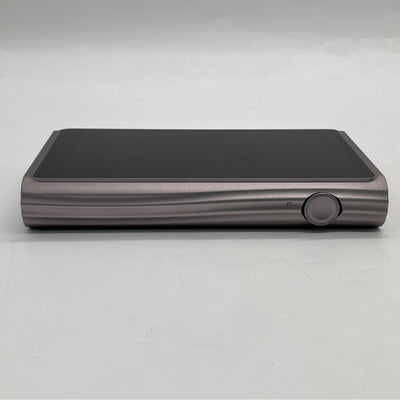 【中古】M7 チタニウム【名古屋】