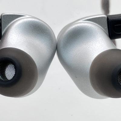 【中古】S08 Silver【秋葉原】