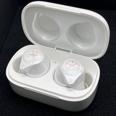 【中古】LIV120 パールホワイト【日本橋】