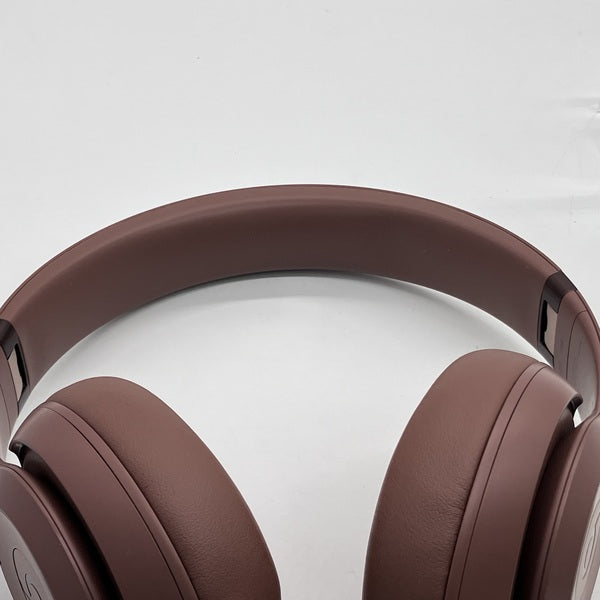 【中古】Beats Studio Pro - Kim スペシャルエディション【日本橋】