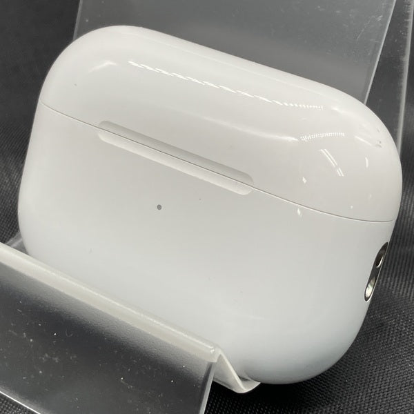 【中古】MagSafe充電ケース(USB-C)付きAirPods Pro(第2世代) MTJV3JA【秋葉原】