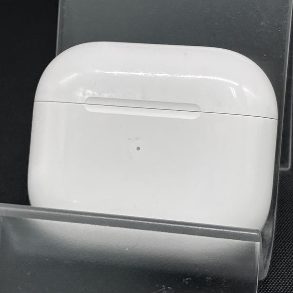 Apple AirPods 第3世代 充電ケース付き（中古品） 第3世代】AirPods MagSafe充電ケース付き MME73J/A|中古