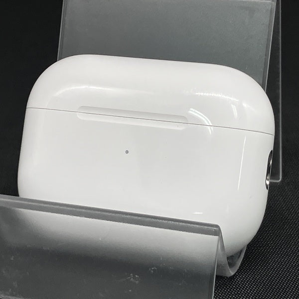 【中古】MagSafe充電ケース(USB-C)付きAirPods Pro(第2世代) MTJV3JA【秋葉原】